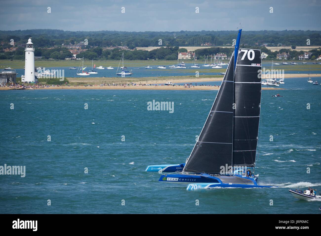 Milford-on-Sea, UK. 06th Aug, 2017. Concise 10 the winner of the Fastnet Race 2017 as it passed Hurst Castle Credit: Martin Perry/Alamy Live News Stock Photo