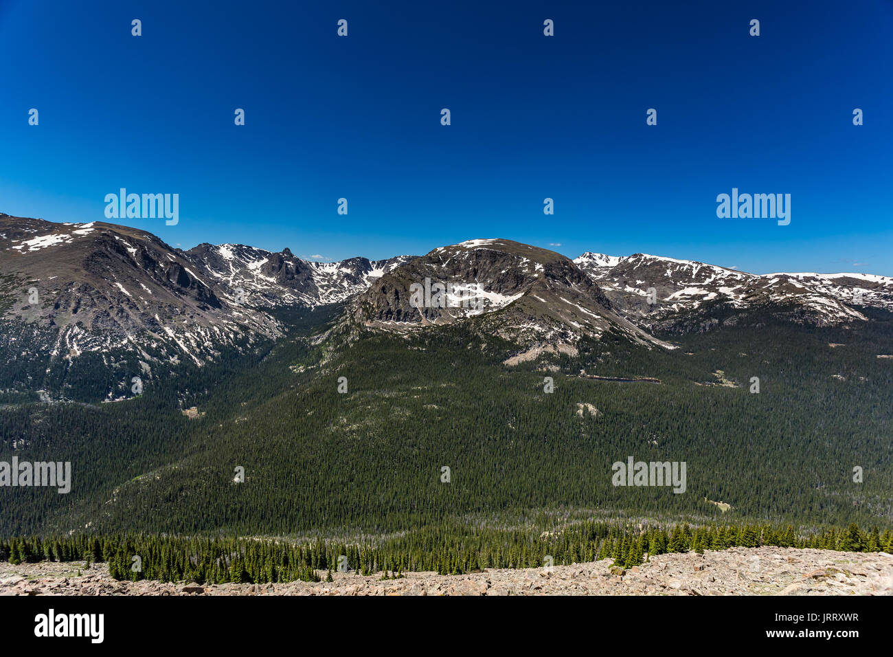 Trail Ridge Road is the name for a stretch of U.S. Highway 34 that traverses Rocky Mountain National Park from Estes Park, Colorado in the east to Gra Stock Photo