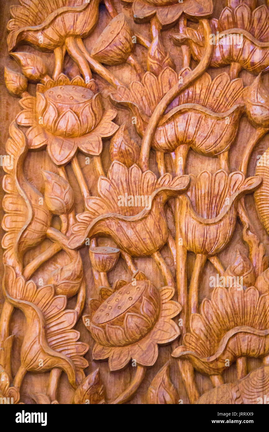Lotus wood carving hi-res stock photography and images - Alamy
