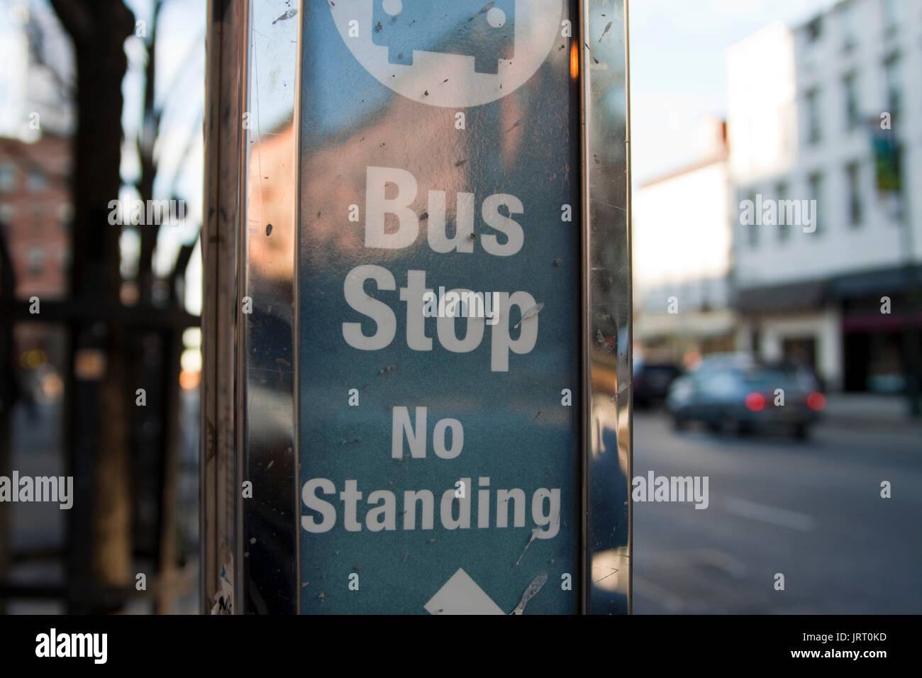 Bus Stop No Standing sign on street in Manhattan Stock Photo Alamy