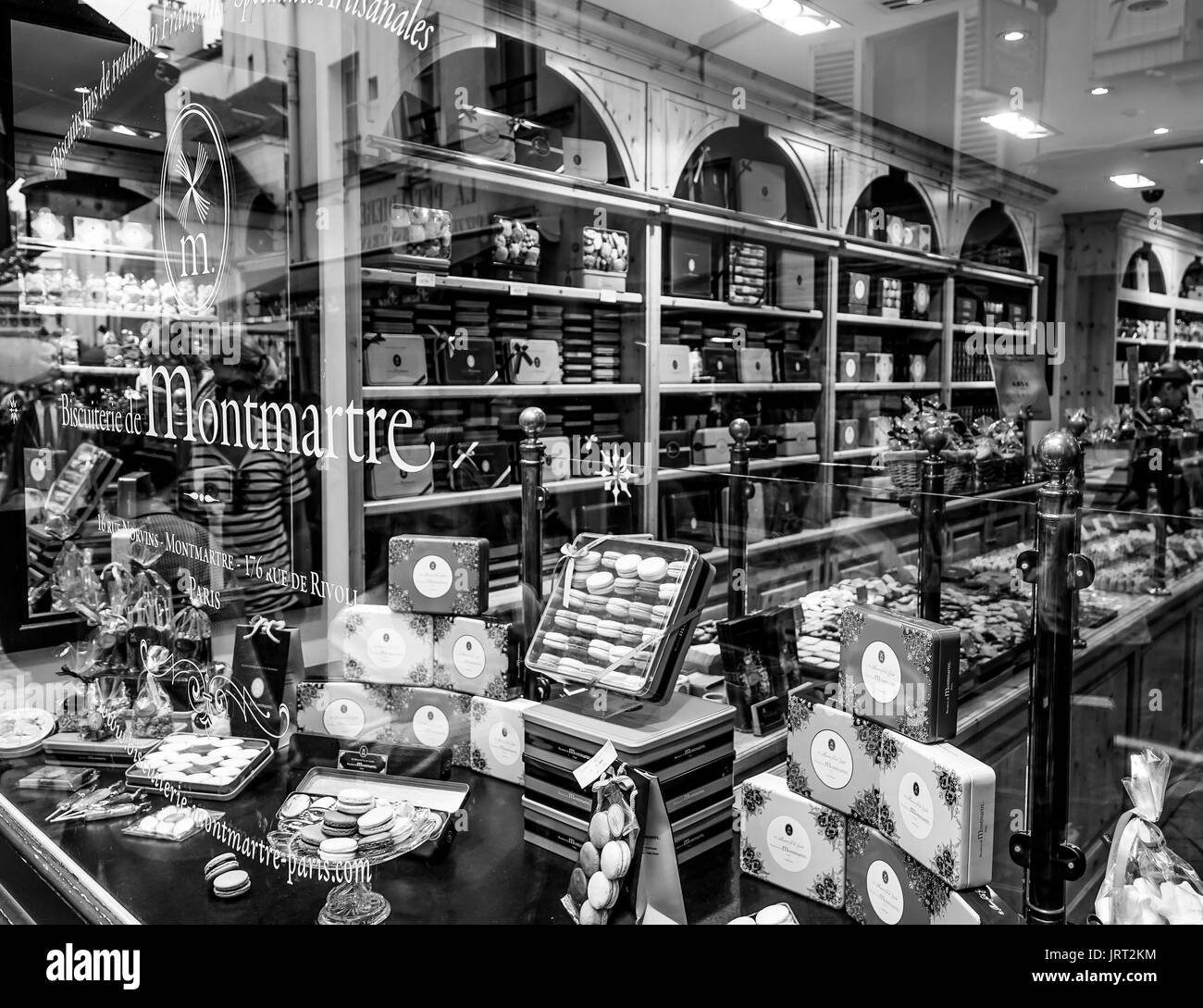 French bakery on Montmartre hill in Paris - PARIS / FRANCE - SEPTEMBER