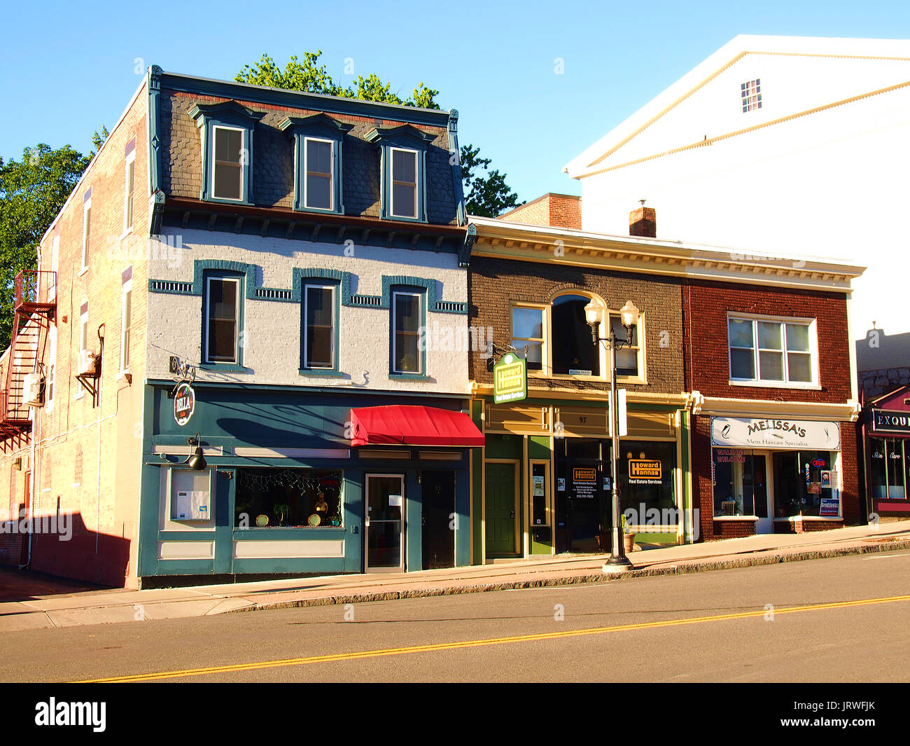 Destination Downstreet – Businesses Build Community on Main Street Catskill,  NY