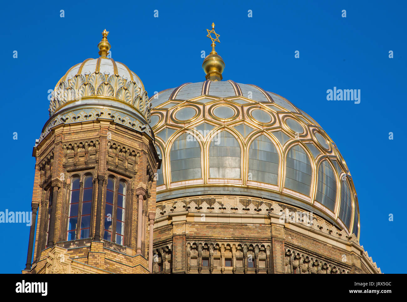 Berlin The cupolas of the synagogue Stock Photo Alamy