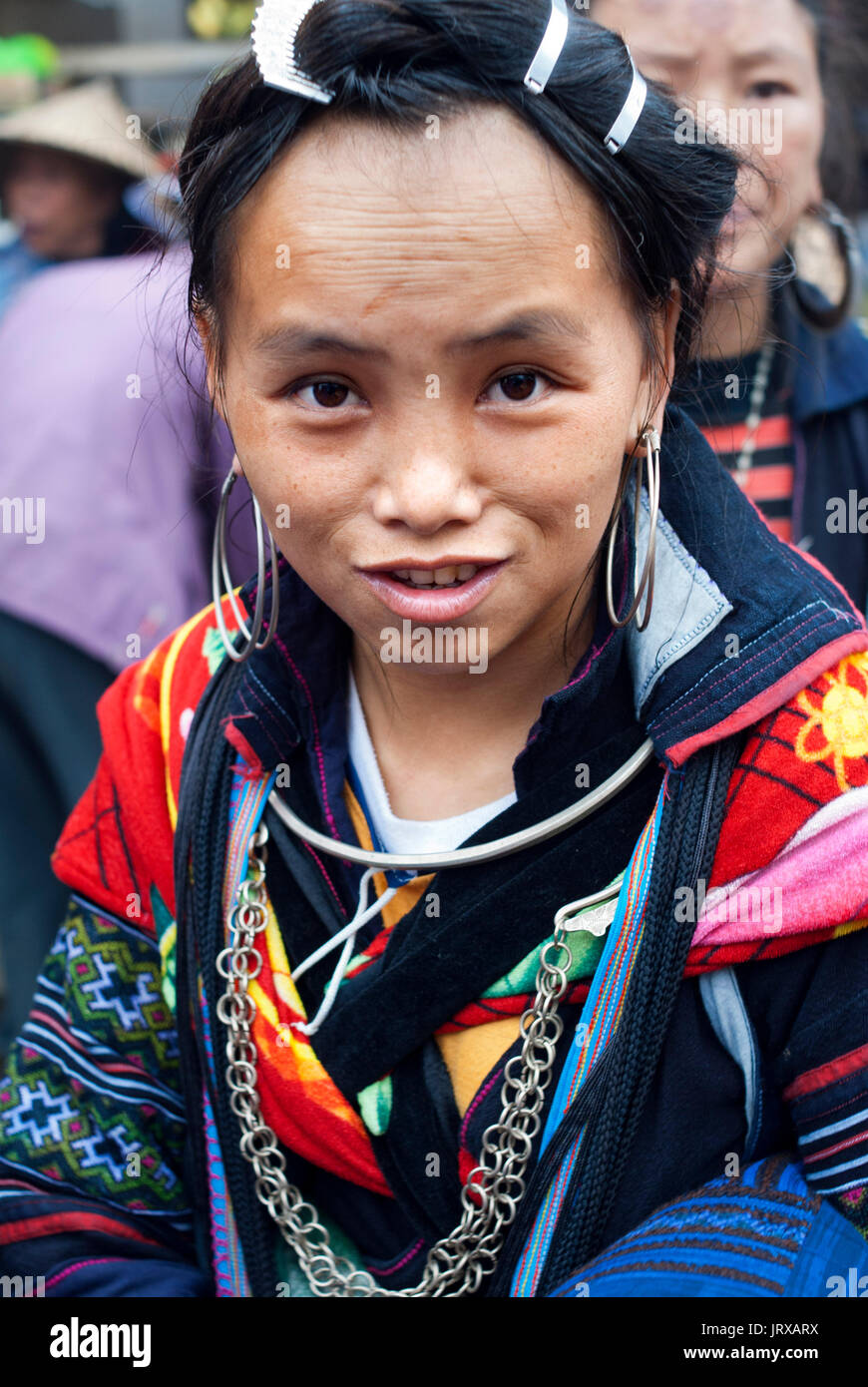 Portrait of a Black Hmong girl in Sapa Vietnam. Lao Cai Province, Northern Vietnam Stock Photo