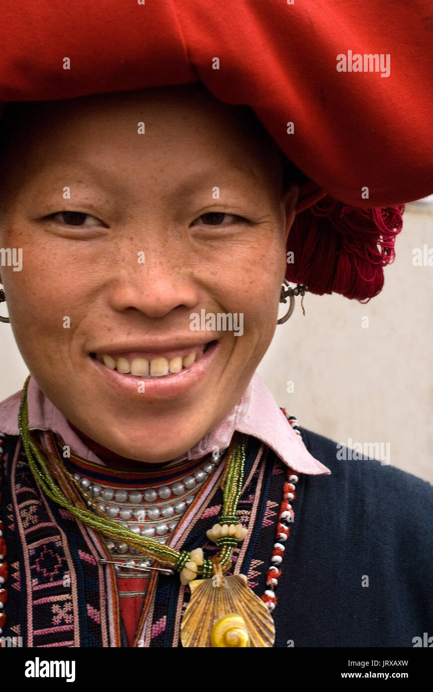 Portrait of a Red dao Hmong old woman in Sapa Vietnam. Lao Cai Province, Northern Vietnam Stock Photo