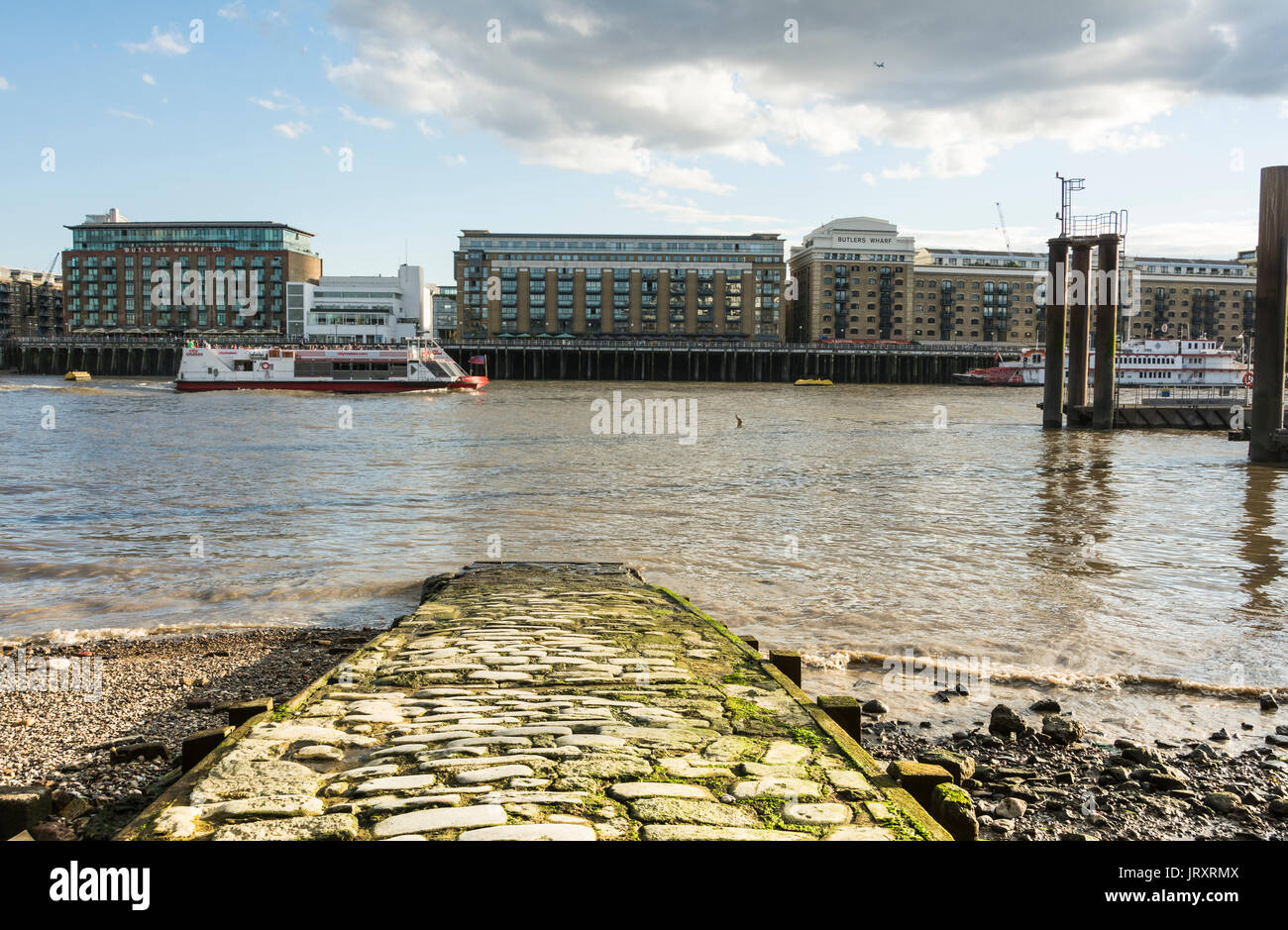 The ancient Alderman Stairs leading down to the River Thames in Wapping, London, England, U.K. Stock Photo