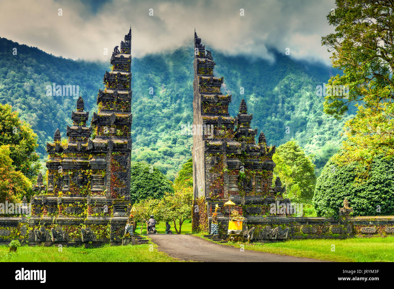 Entrance to the Hindu temple. Bali, Indonesia Stock Photo - Alamy