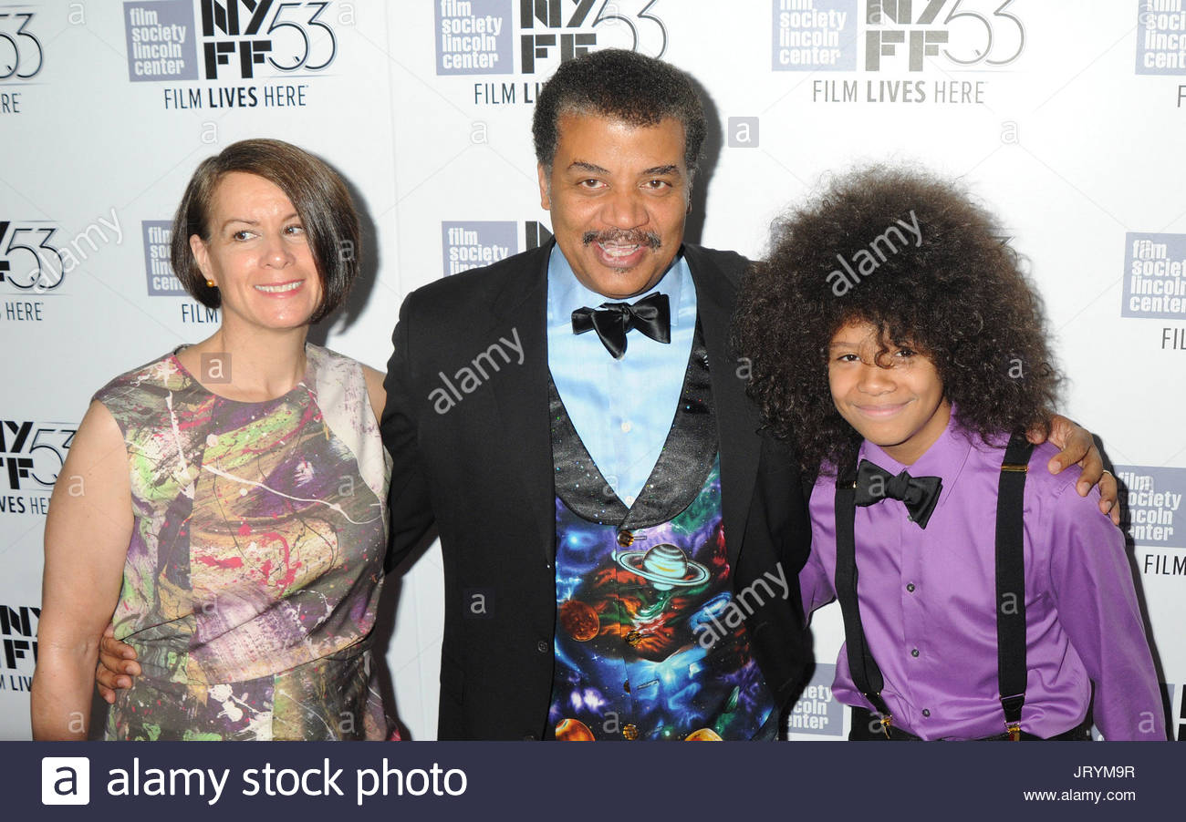 Alice Young Tyson, Neil deGrasse Tyson and Travis Tyson. Cast Stock ...