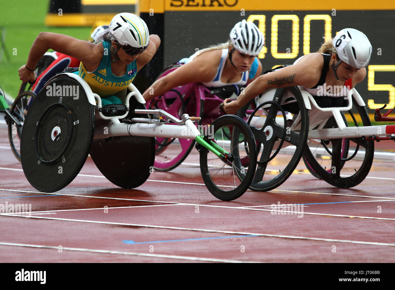 Madison de ROZARIO of Australia on her way to silver in the Women's 800m T53 Final at the World Para Championships in London 2017 Stock Photo