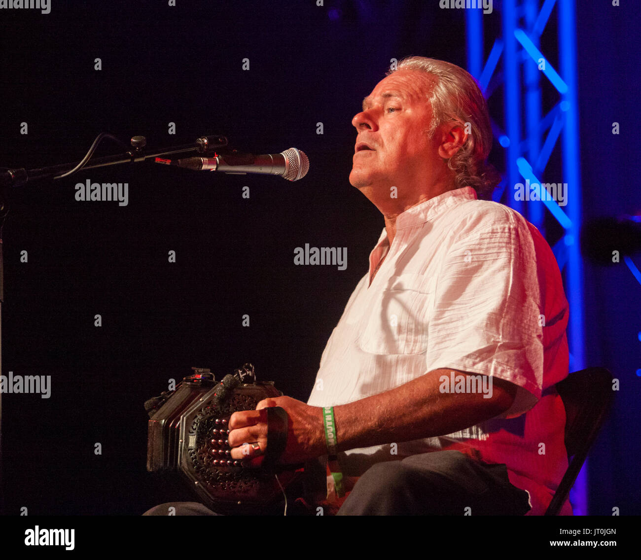Sidmouth, 6th July 17 Geoff Lakeman on stage at the Sidmouth Folk Week Festival. The event continues until the 11th August. Credit: Photo Central/Alamy Live News Stock Photo