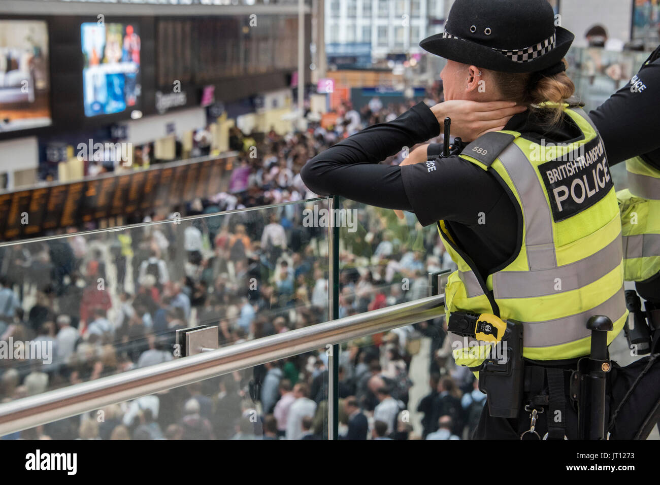 Police station london closed hi-res stock photography and images - Alamy