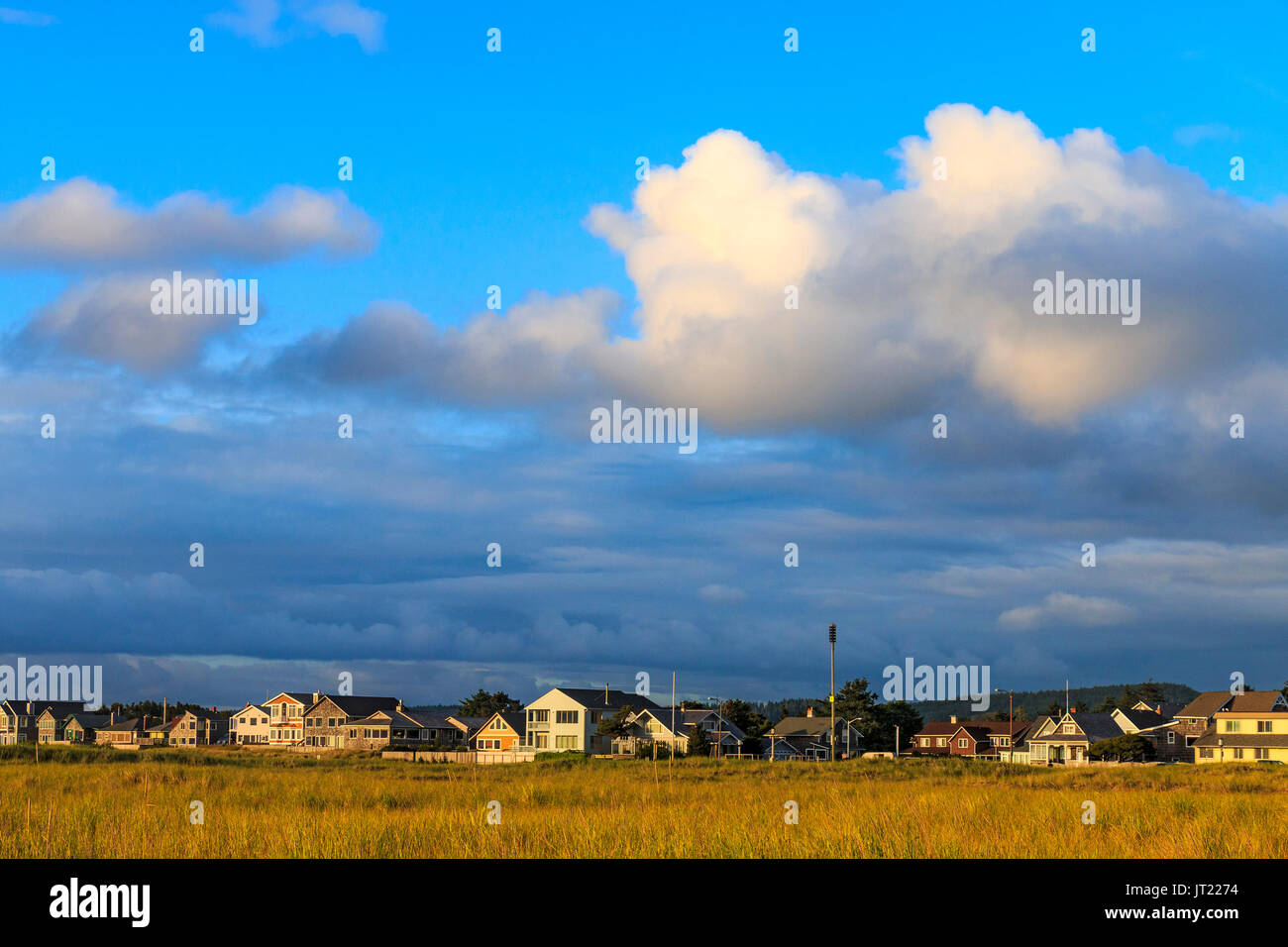 Beach homes hires stock photography and images Alamy