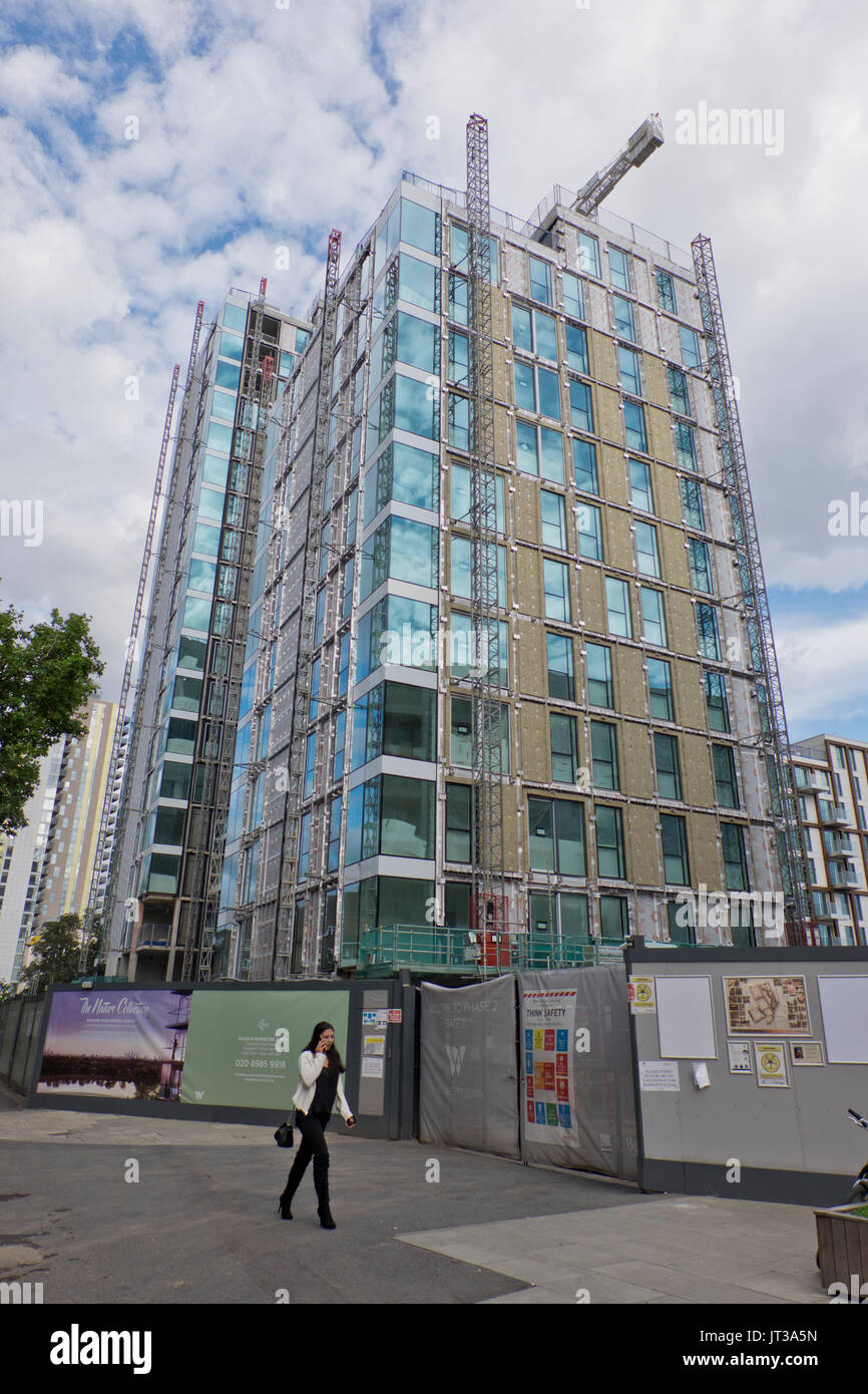 Woodberry Down housing estate in Hackney with mixture of affordable ...