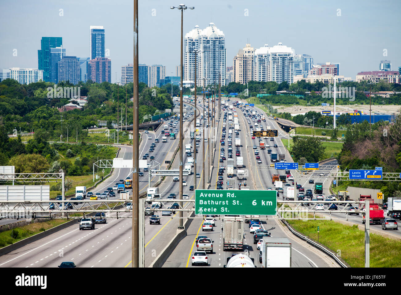 Highways In Toronto 401 express way hi-res stock photography and images - Alamy