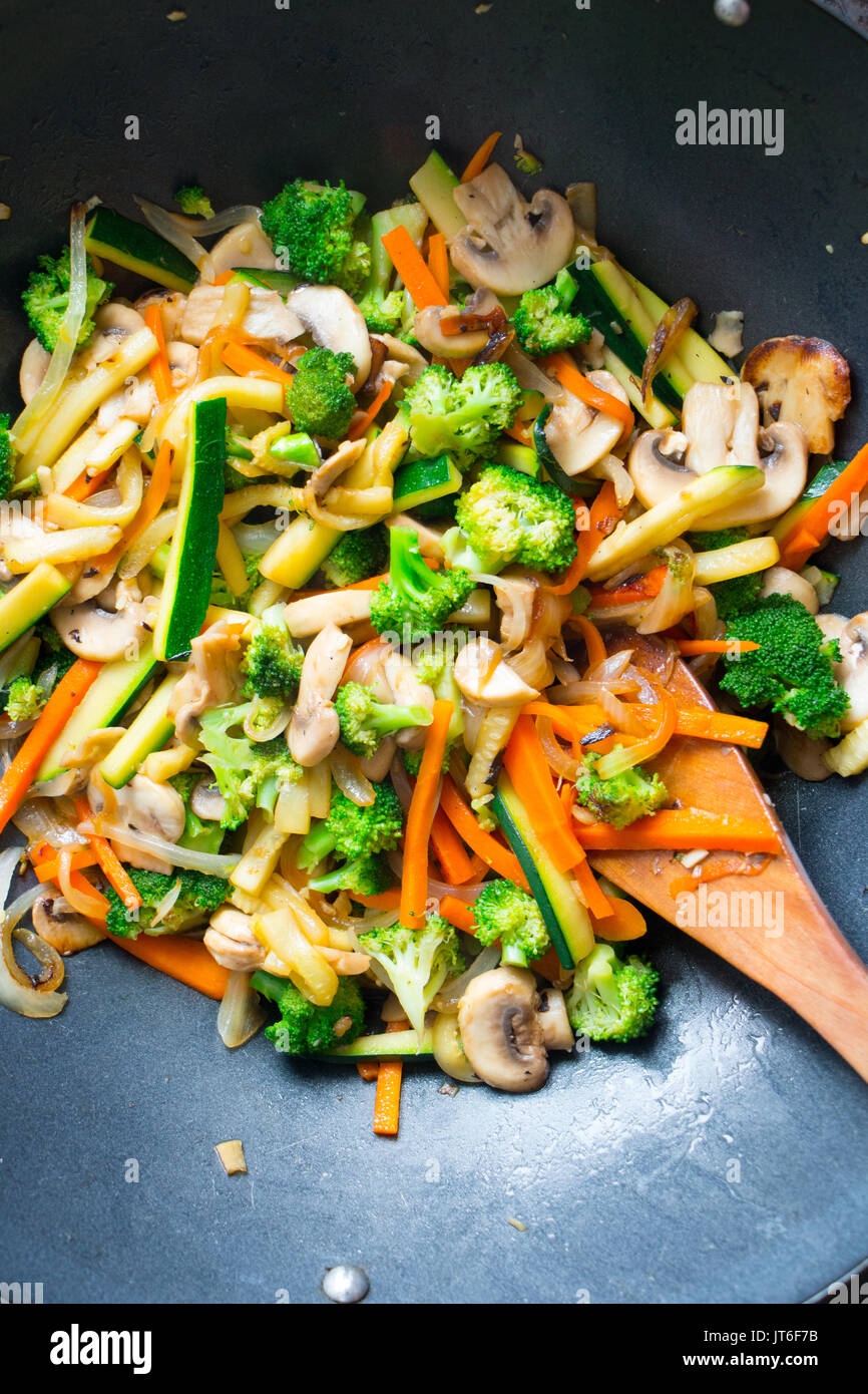 Wok stir fry with vegetables Stock Photo Alamy