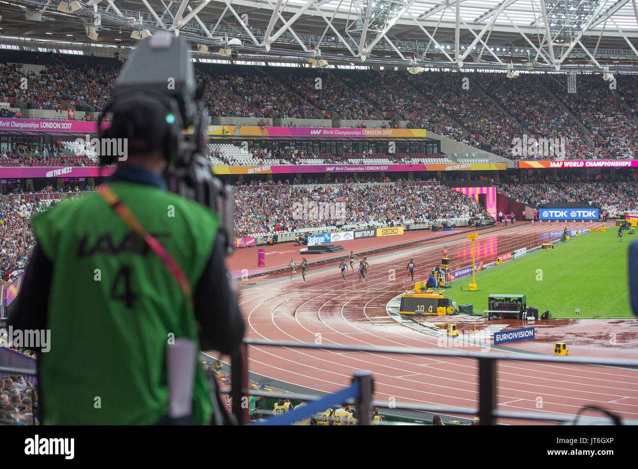 TV CAMERAS AND PRESS PHOTOGRAPHERS FILMING AND TAKING PHOTOS AT THE ...