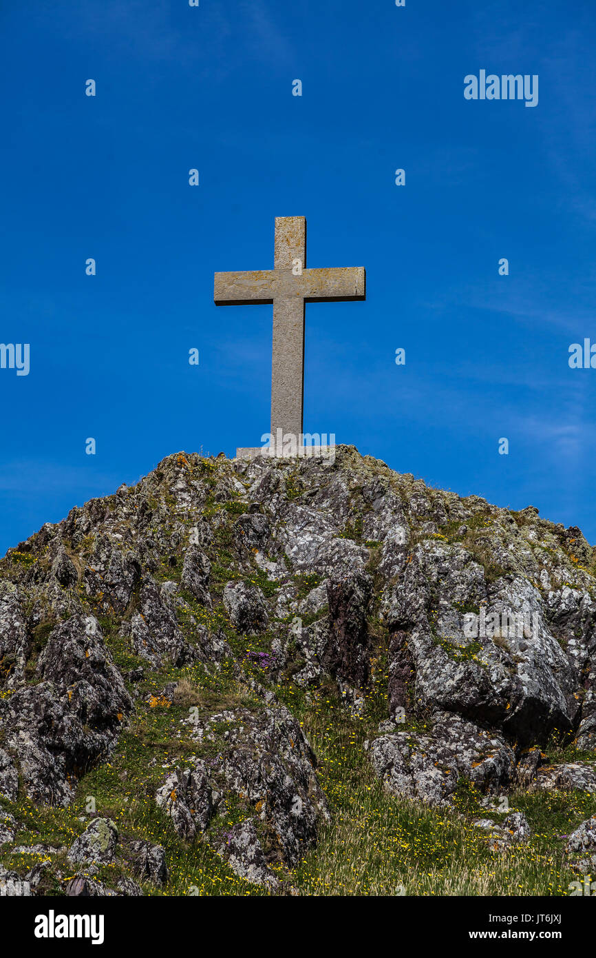 Cross on a hill hi-res stock photography and images - Alamy