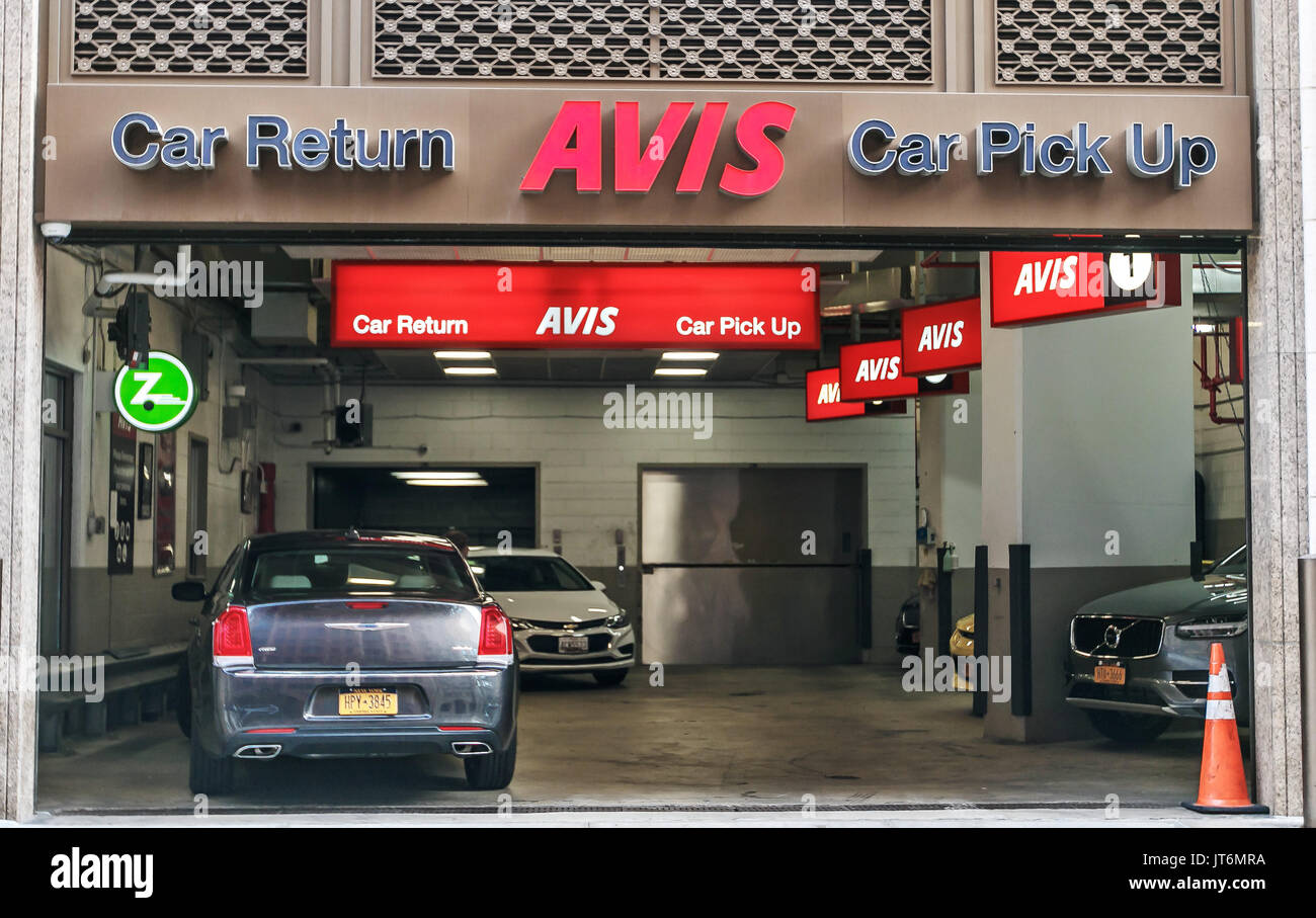 Avis rental car hi res stock photography and images Alamy