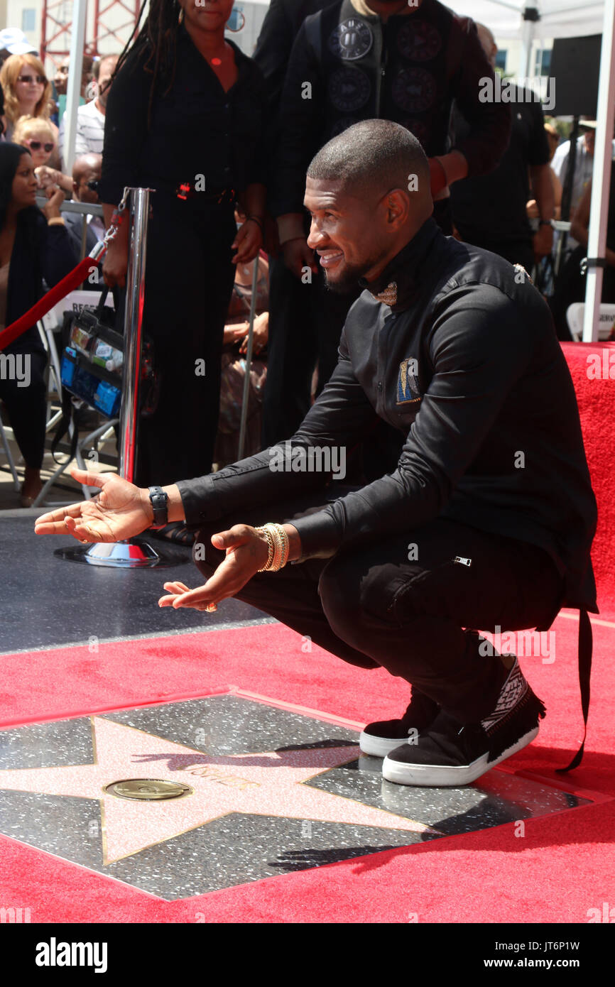 Usher receives a star on the Hollywood Walk of Fame Featuring Usher(07)