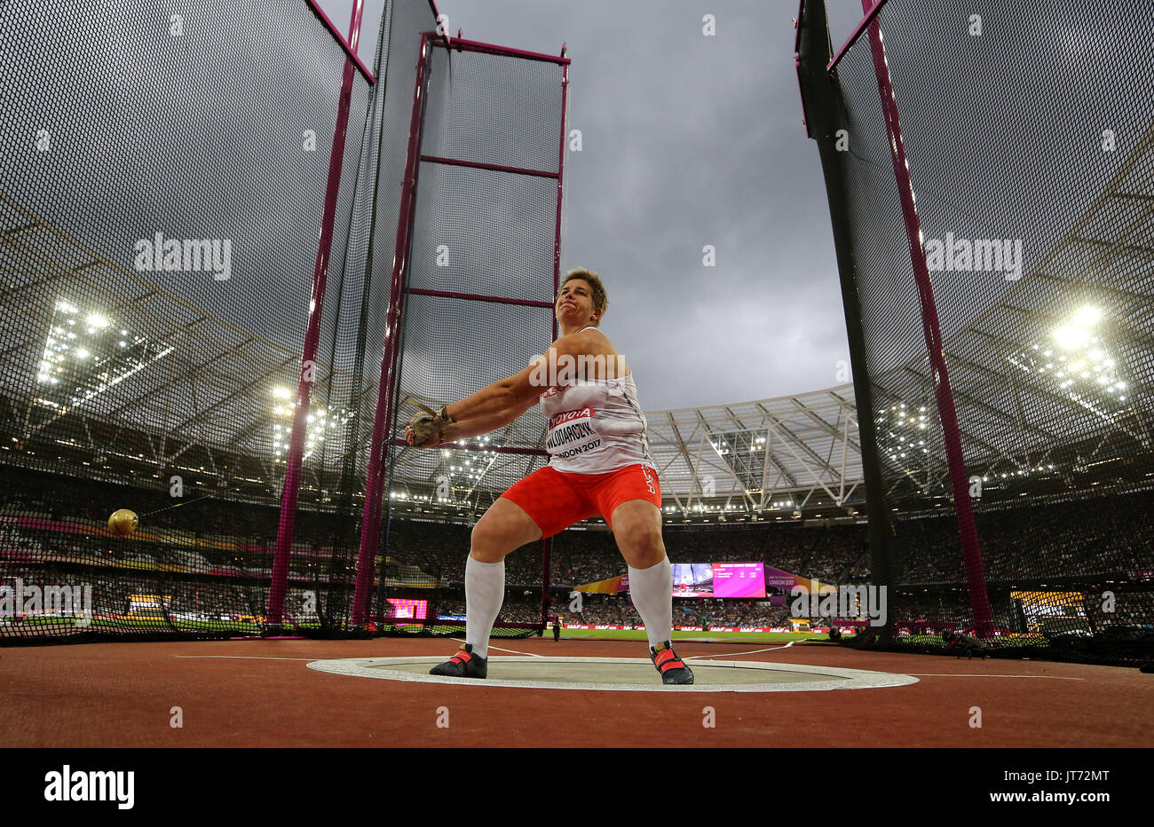 Poland's Anita Wlodarczyk competes in the women's hammer throw during