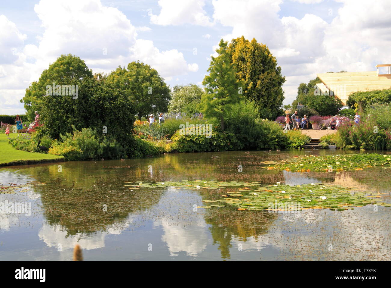 Hilltop Garden, RHS Garden Hyde Hall Flower Show 2017, Chelmsford