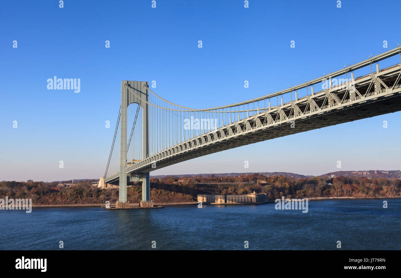 The Verrazano Narrows Bridge is a cable stayed bridge spanning the ...