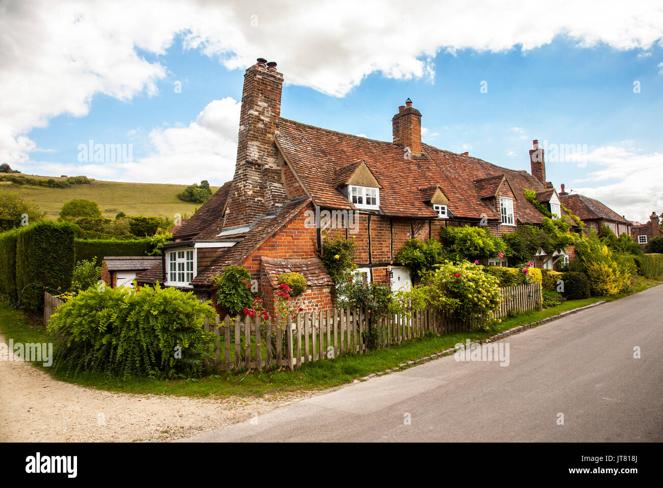 Cottages in the tranquil  rural English village of Turville in the Chiltern Hills  Buckinghamshire  setting  for Midsomer Murders and vicar of Dibley Stock Photo