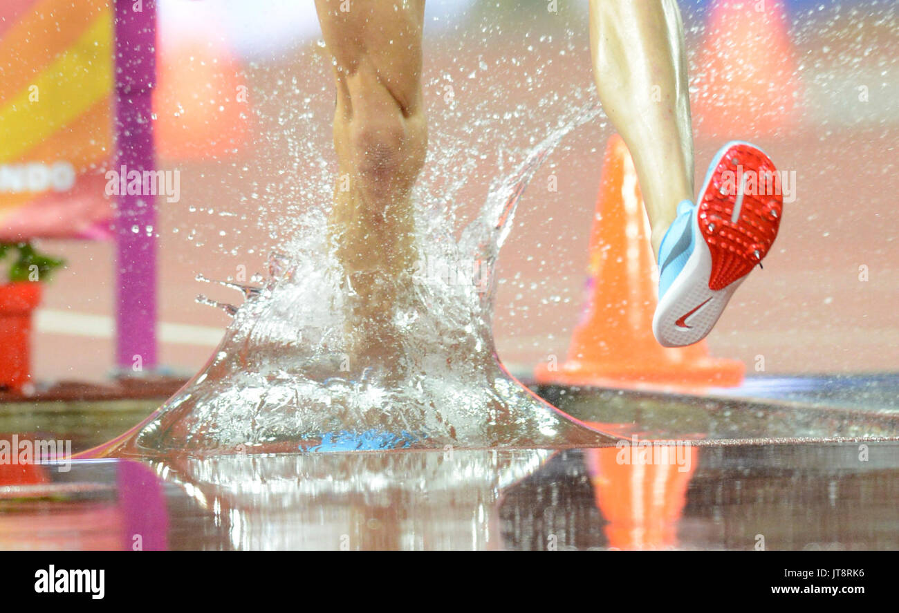 London, UK. 8th Aug, 2017. It may have been the first IAAF World Championships men's 3000m steeplechase since 2003 when three countries have been represented on the podium, but Kenya's Olympic champion Conseslus Kipruto ensured it was another victory in this event for his east African nation. Credit: Mariano Garcia/Alamy Live News Stock Photo