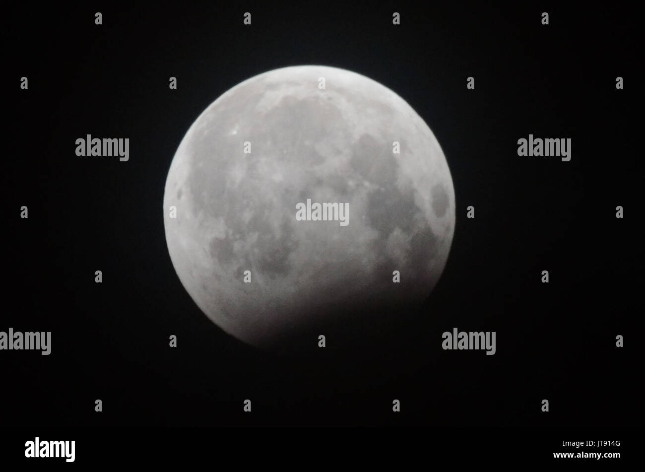 Second lunar eclipse 2017 hi-res stock photography and images - Alamy