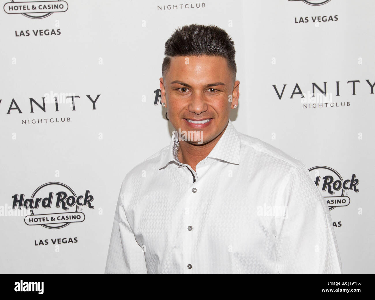 LAS VEGAS, NV December 31 DJ Pauly D New Years Eve at Vanity