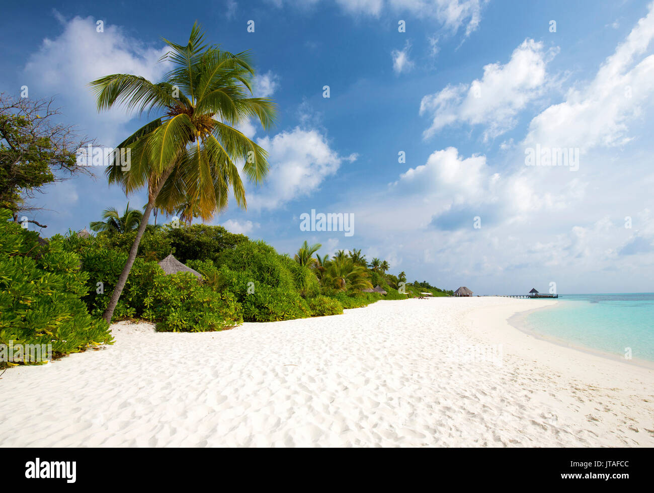 View along tropical beach, Coco Palm resort, Dhuni Kolhu, Baa Atoll, Republic of Maldives, Indian Ocean, Asia Stock Photo