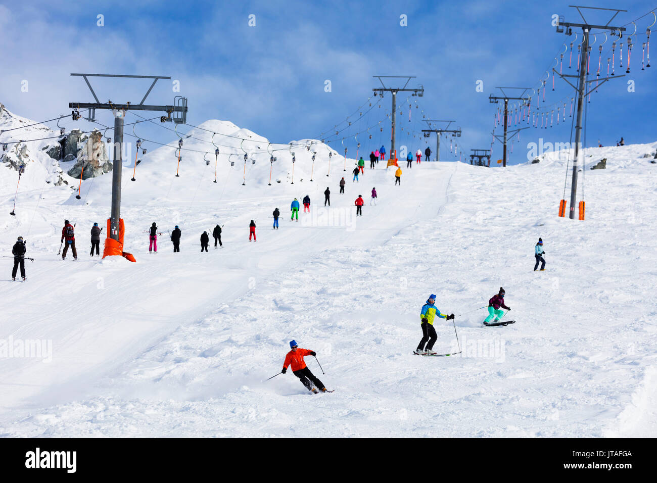Skiers on a drag lift, Veysonnaz (Verbier), 4 Vallees, Valais, Swiss Alps, Switzerland, Europe Stock Photo