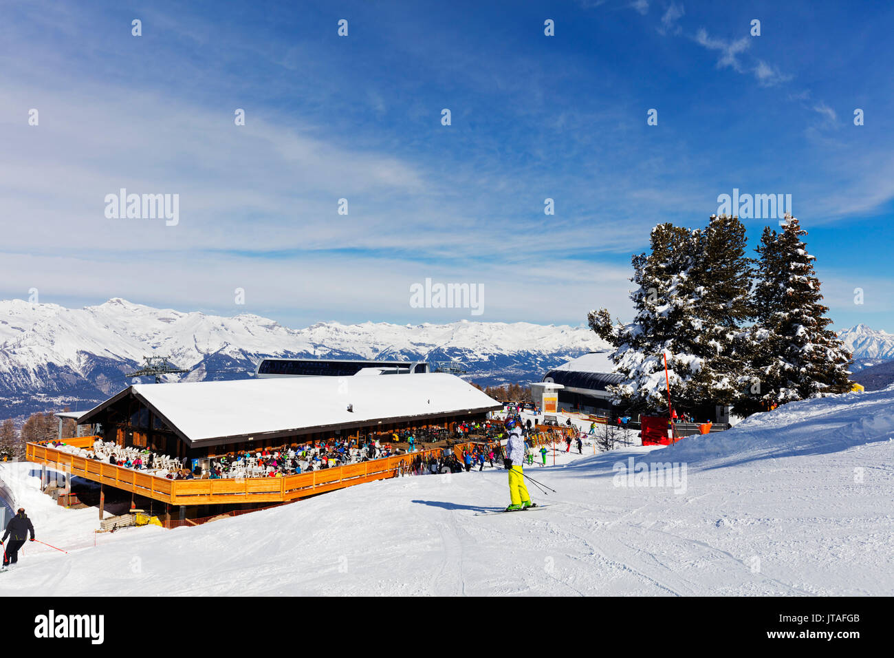 Mountain restaurant at Mont Rouge, Veysonnaz (Verbier), 4 Vallees, Valais, Swiss Alps, Switzerland, Europe Stock Photo