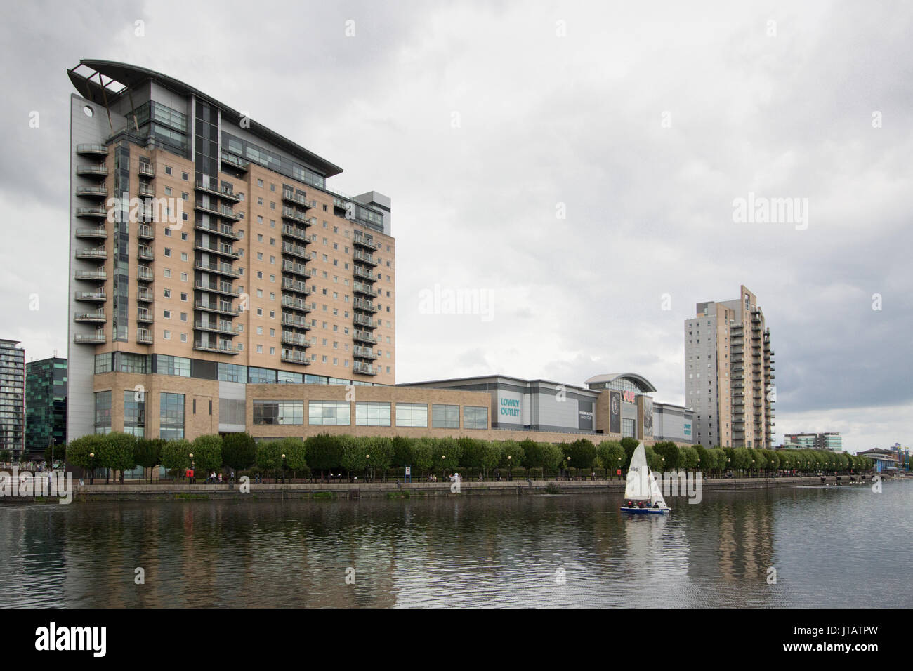 Salford Quays is an area of Salford, Greater Manchester, England, near the end of the Manchester Ship Canal. Previously the site of Manchester Docks Stock Photo