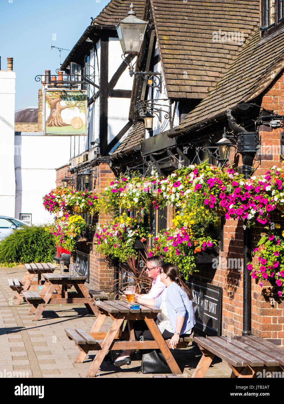 The Royal Oak Pub, Windsor, Berkshire, England Stock Photo Alamy