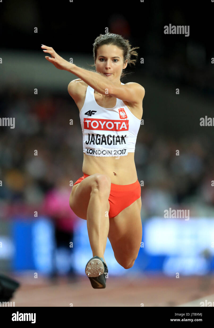 Poland's Anna Jagaciak in action during the Women's Triple Jump final during day four of the 2017 IAAF World Championships at the London Stadium. PRESS ASSOCIATION Photo. Picture date: Monday August 7, 2017. See PA story ATHLETICS World. Photo credit should read: Adam Davy/PA Wire. RESTRICTIONS: Editorial use only. No transmission of sound or moving images and no video simulation Stock Photo