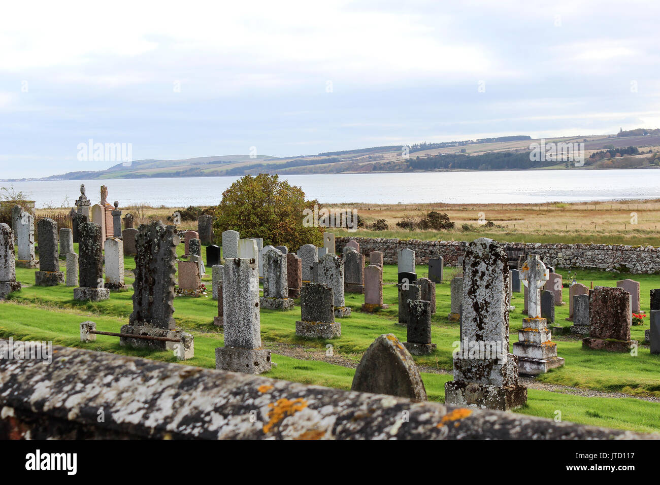 Scottish cemetery graveyard headstones hires stock photography and