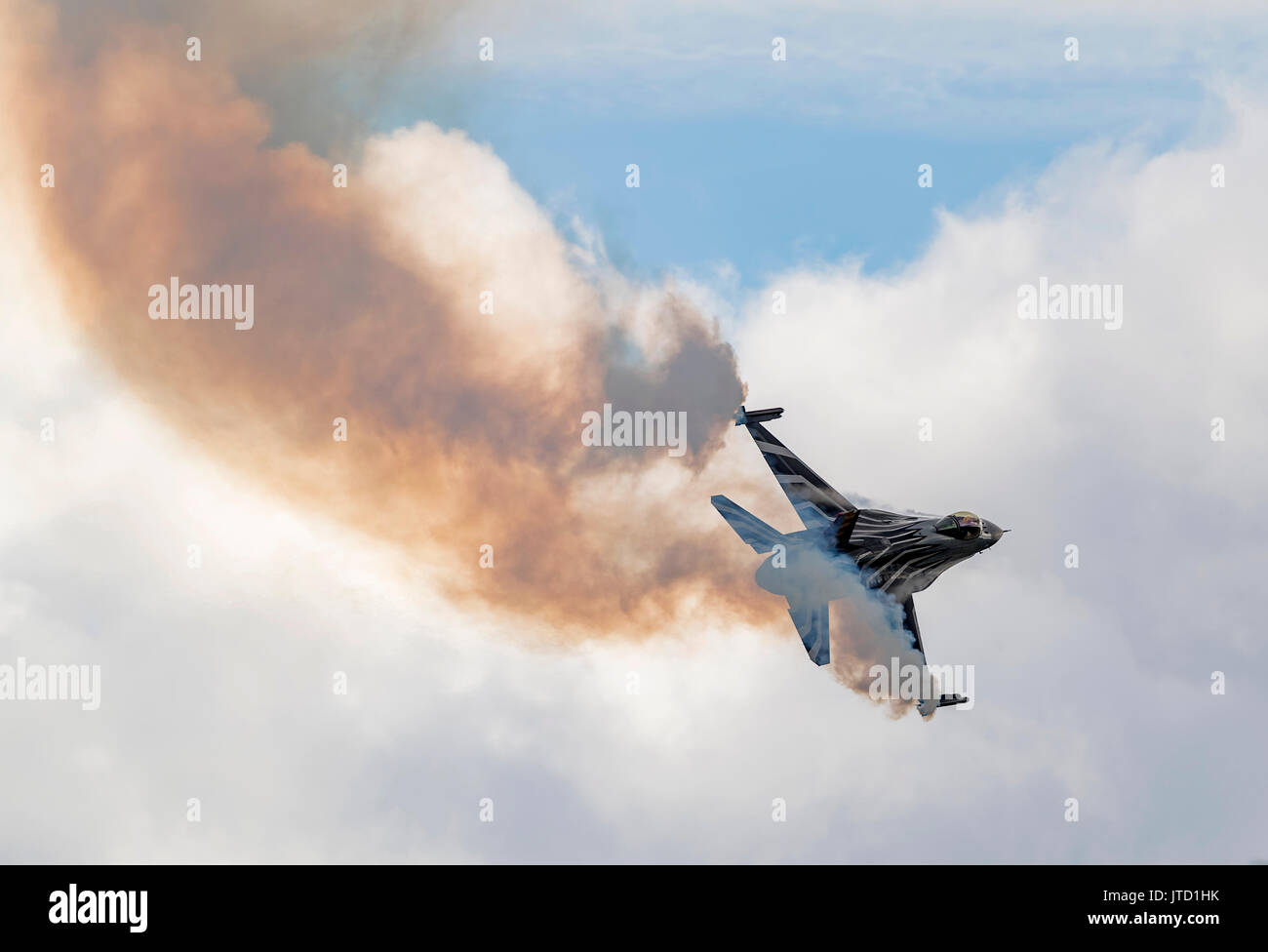Belgian f 16 solo display team hi-res stock photography and images - Alamy