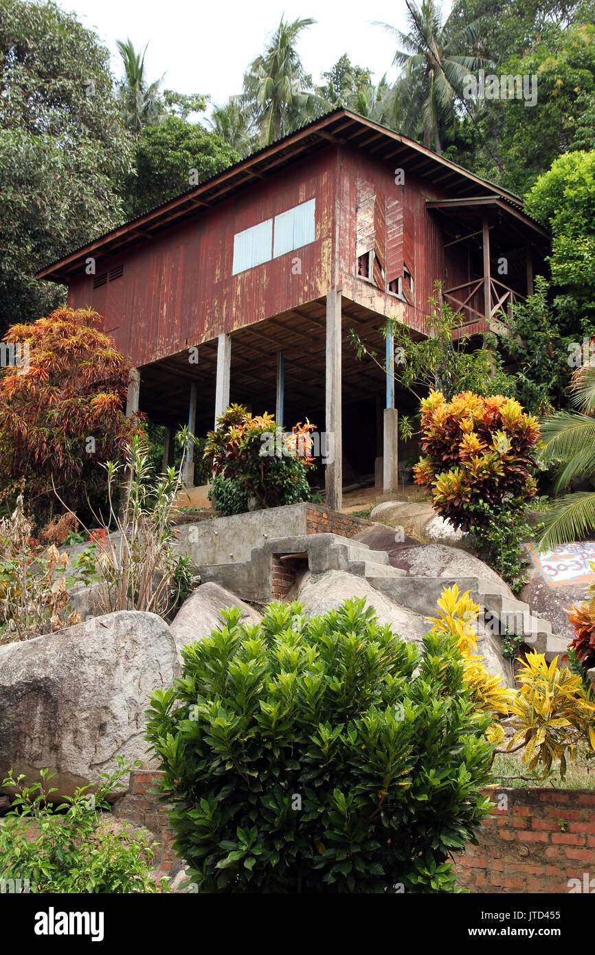 Traditional malaysian stilt house hi-res stock photography and images ...