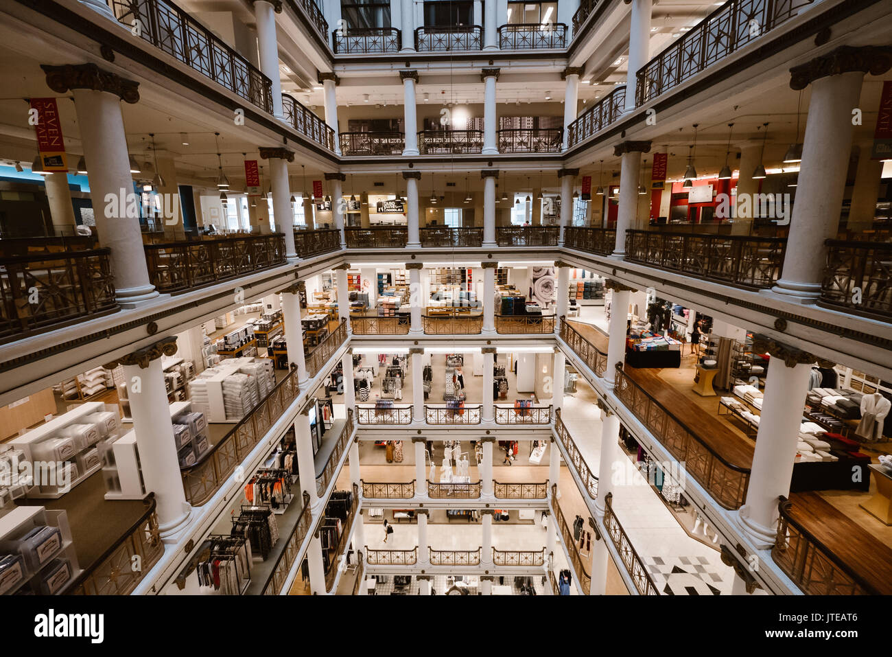 Marshall field building chicago hires stock photography and images Alamy