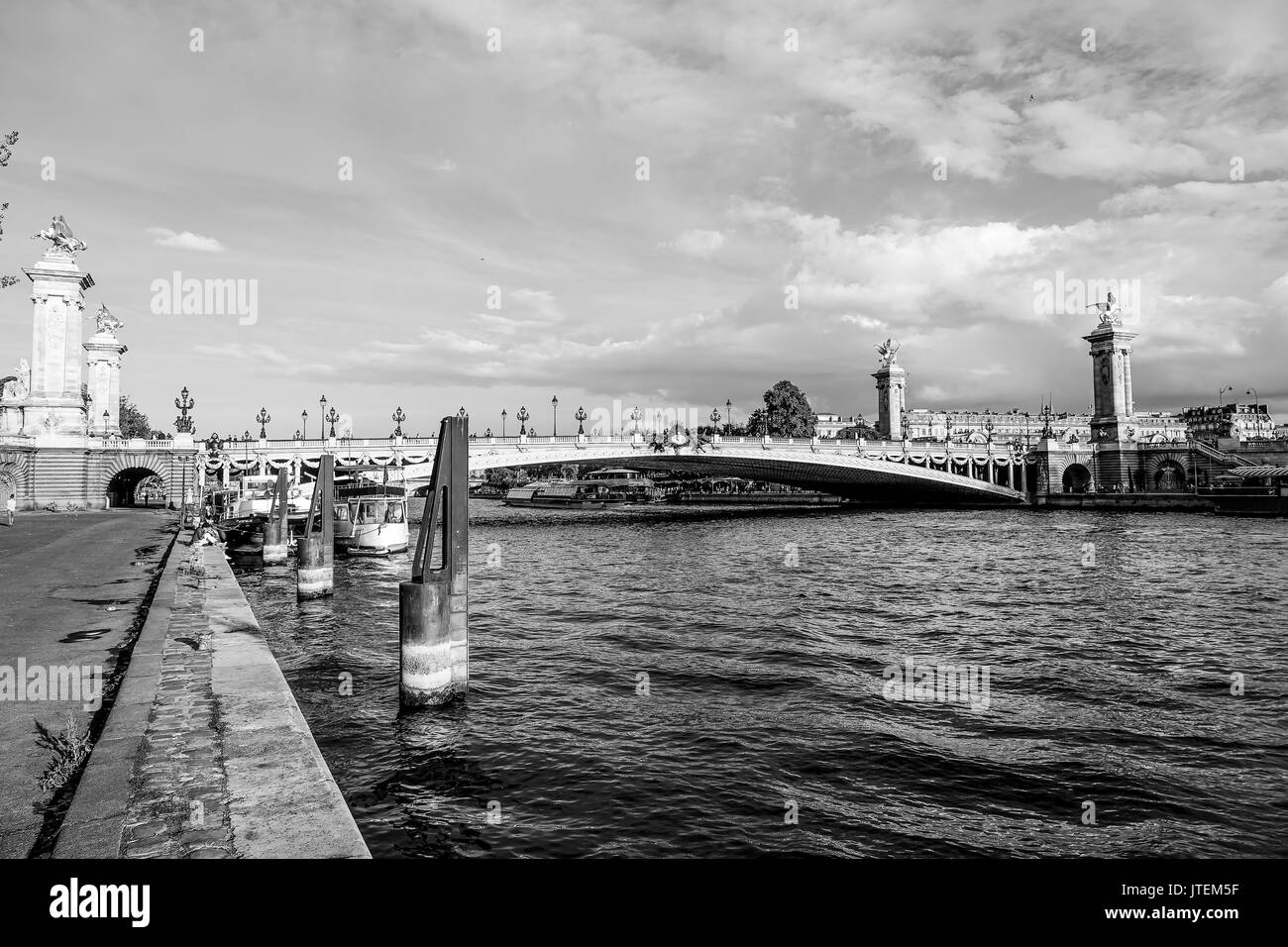 Banks of river seine Black and White Stock Photos & Images - Alamy