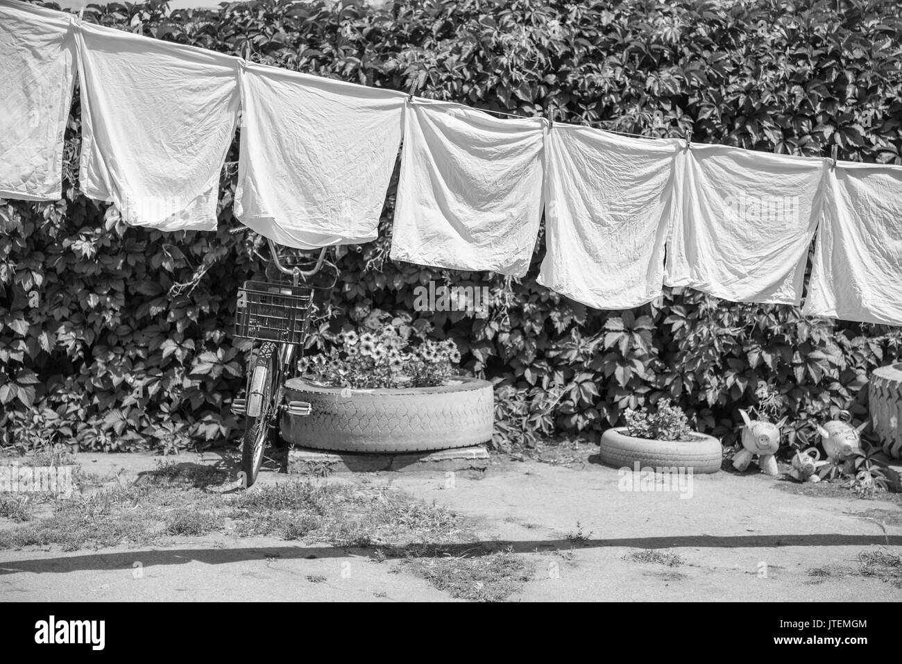 Rope spring bed hires stock photography and images Alamy