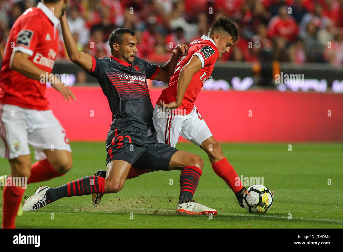 Lisbon, Portugal. 09th Aug, 2017. Benfica«s forward Franco Cervi from Argentina (R) and Braga«s midfielder Fransegio from Brazil (L) during the Premier League 2017/18 match between SL Benfica v SC Braga, at Luz Stadium in Lisbon on August 9, 2017. Credit: Bruno Barros/Alamy Live News Stock Photo