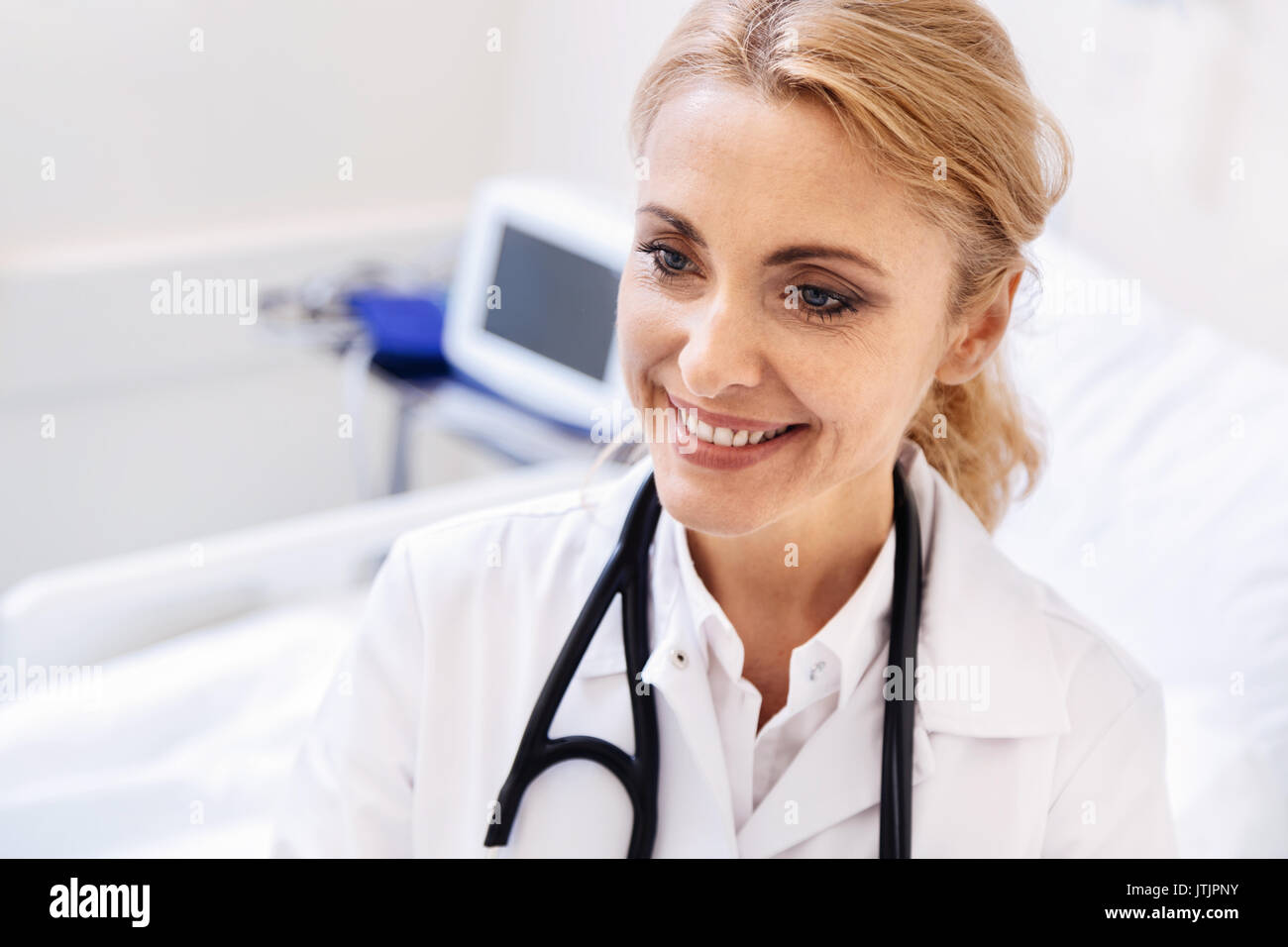 Sweet young doctor hospital hi-res stock photography and images - Alamy