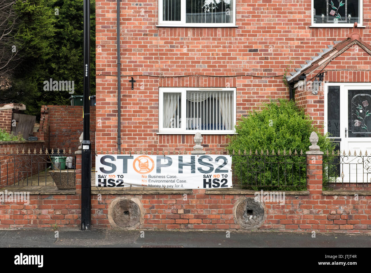 Stop HS2 demonstration posters in South Yorkshire Stock Photo
