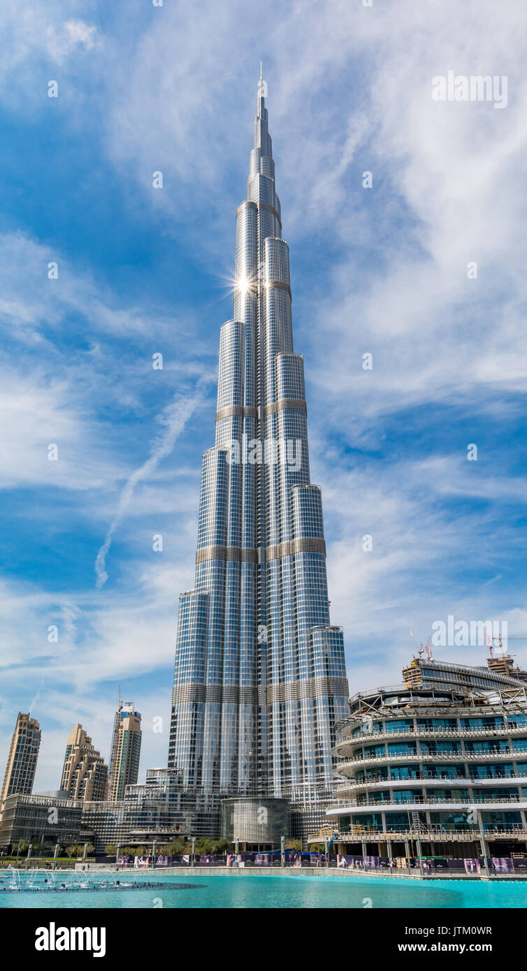 View Of Burj Khalifa On A Beautiful Day Vertical Dubai United Arab Emirates Stock Photo Alamy