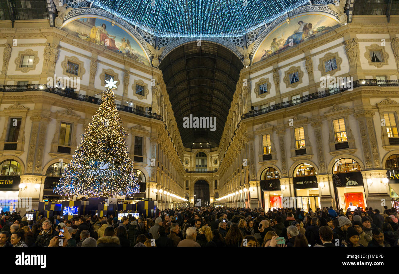 Italy, Lombardy, Milan, Swarovski christmas tree in Galleria Vittorio Emanuele II Stock Photo