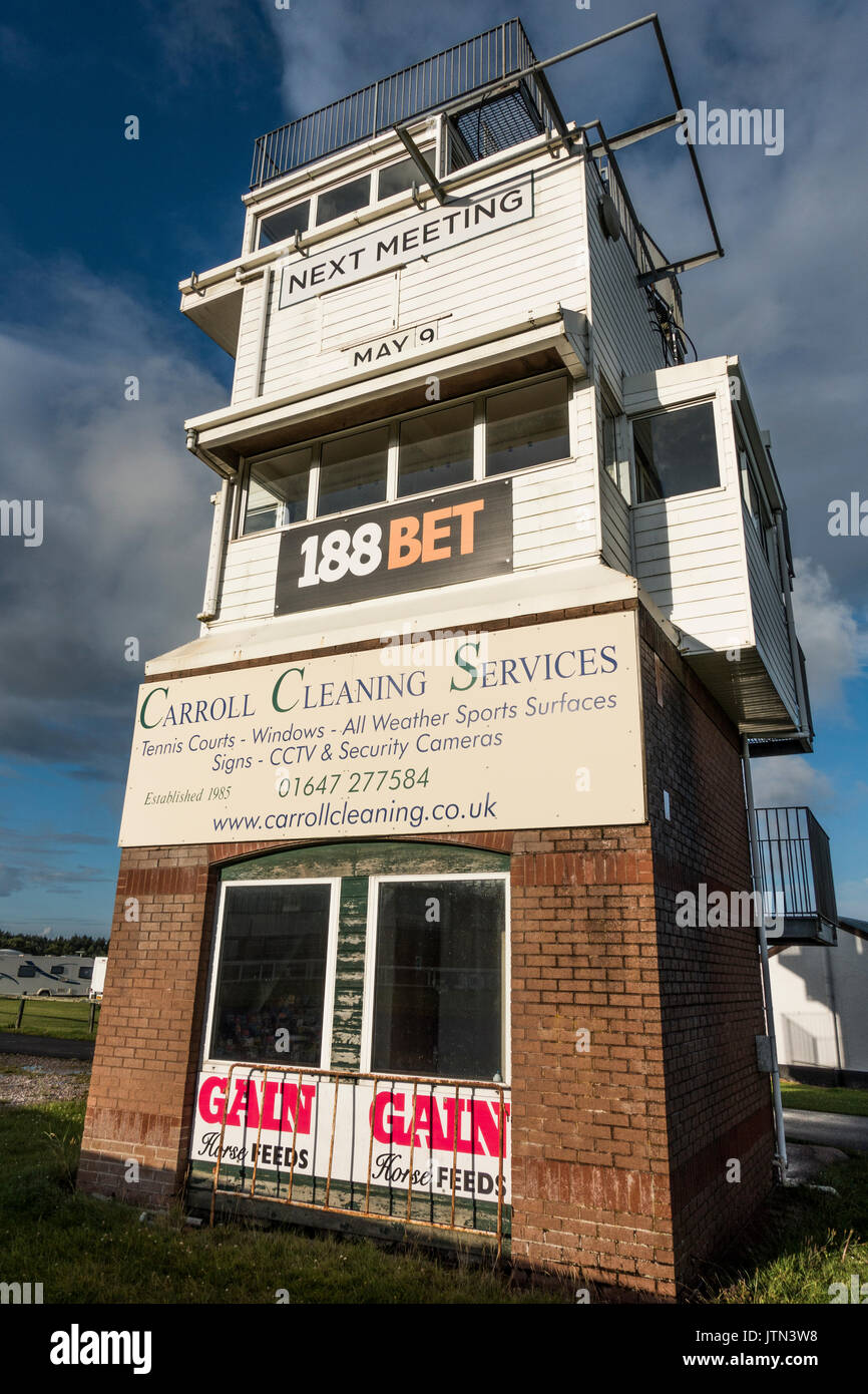 Exeter racecourse christmas party