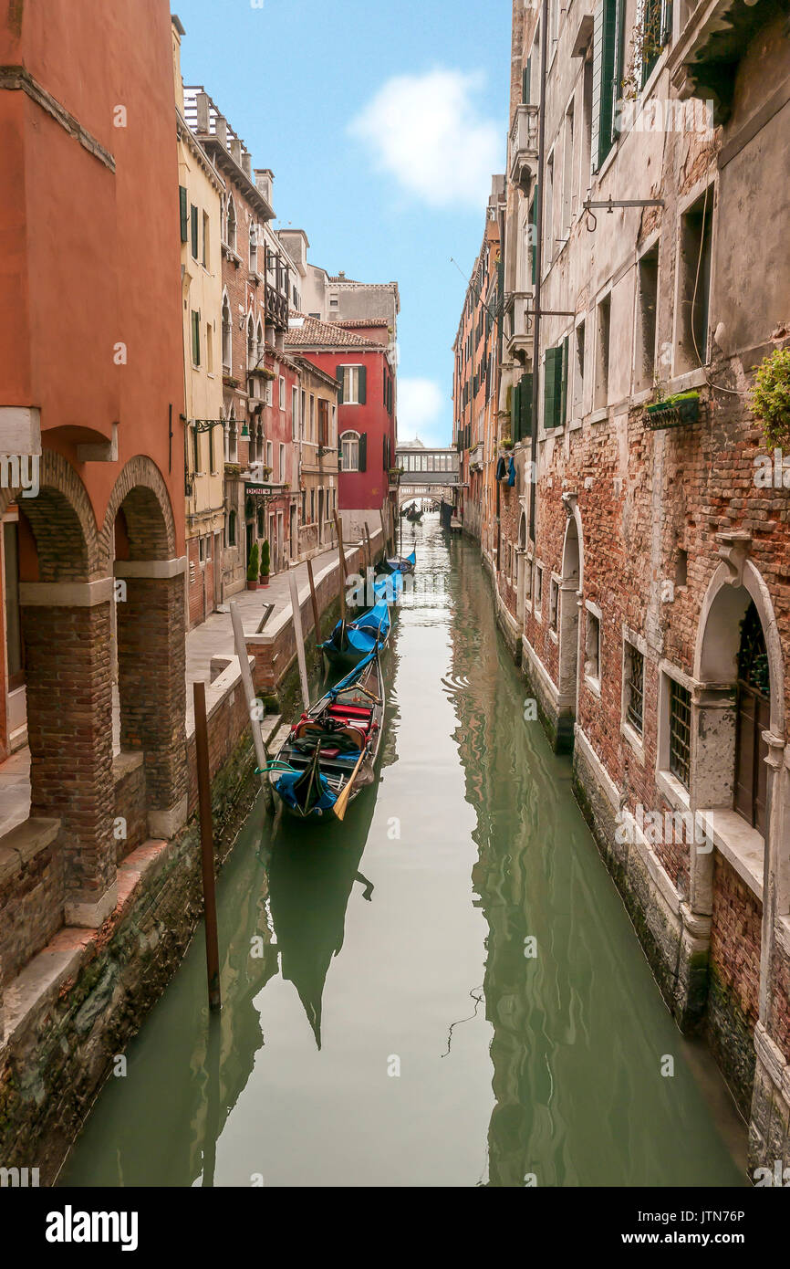 Old historical buildings hi-res stock photography and images - Alamy
