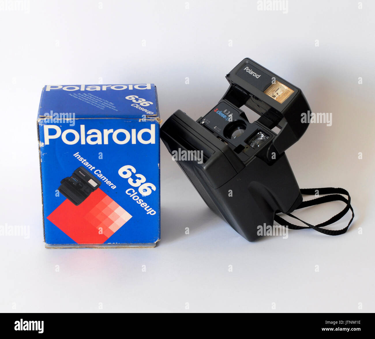 Vintage Photo camera Polaroid 636 Close Up, Made in UK Stock Photo - Alamy